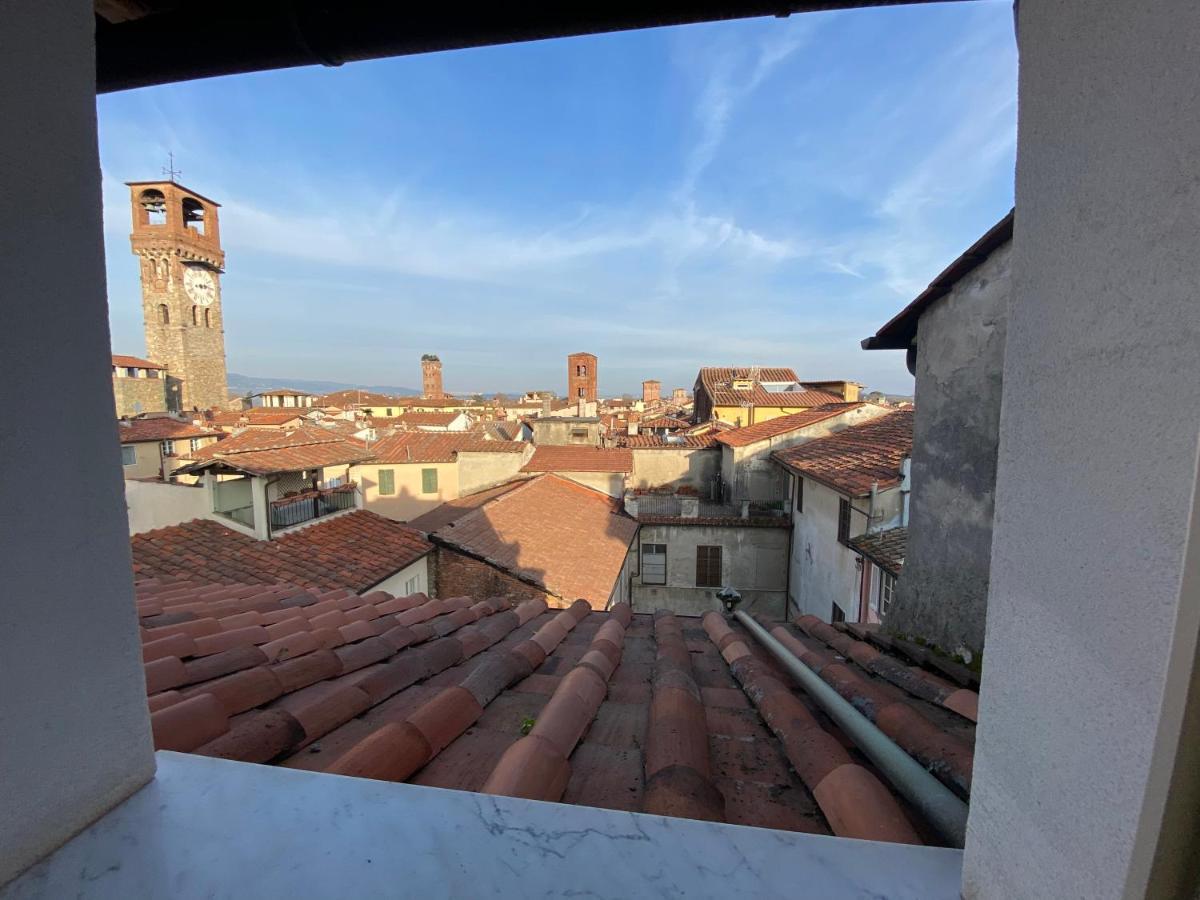 Palazzo Rocchi - Residenza D'Epoca Bed & Breakfast Lucca Bagian luar foto