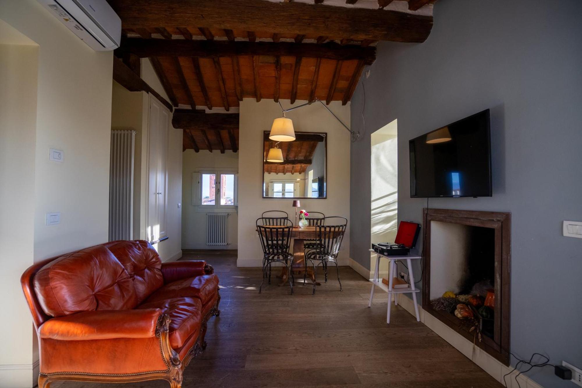 Palazzo Rocchi - Residenza D'Epoca Bed & Breakfast Lucca Bagian luar foto