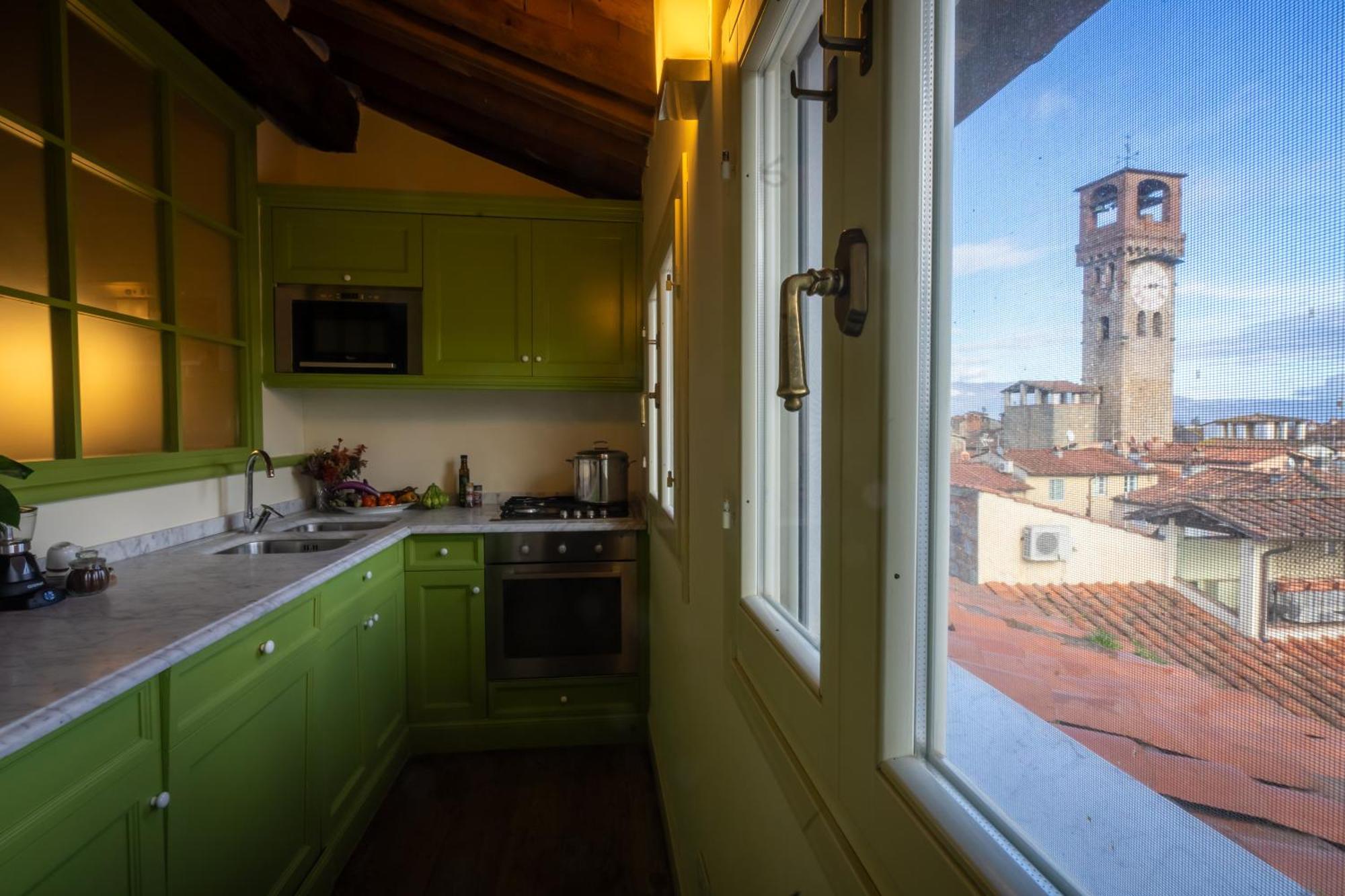 Palazzo Rocchi - Residenza D'Epoca Bed & Breakfast Lucca Bagian luar foto