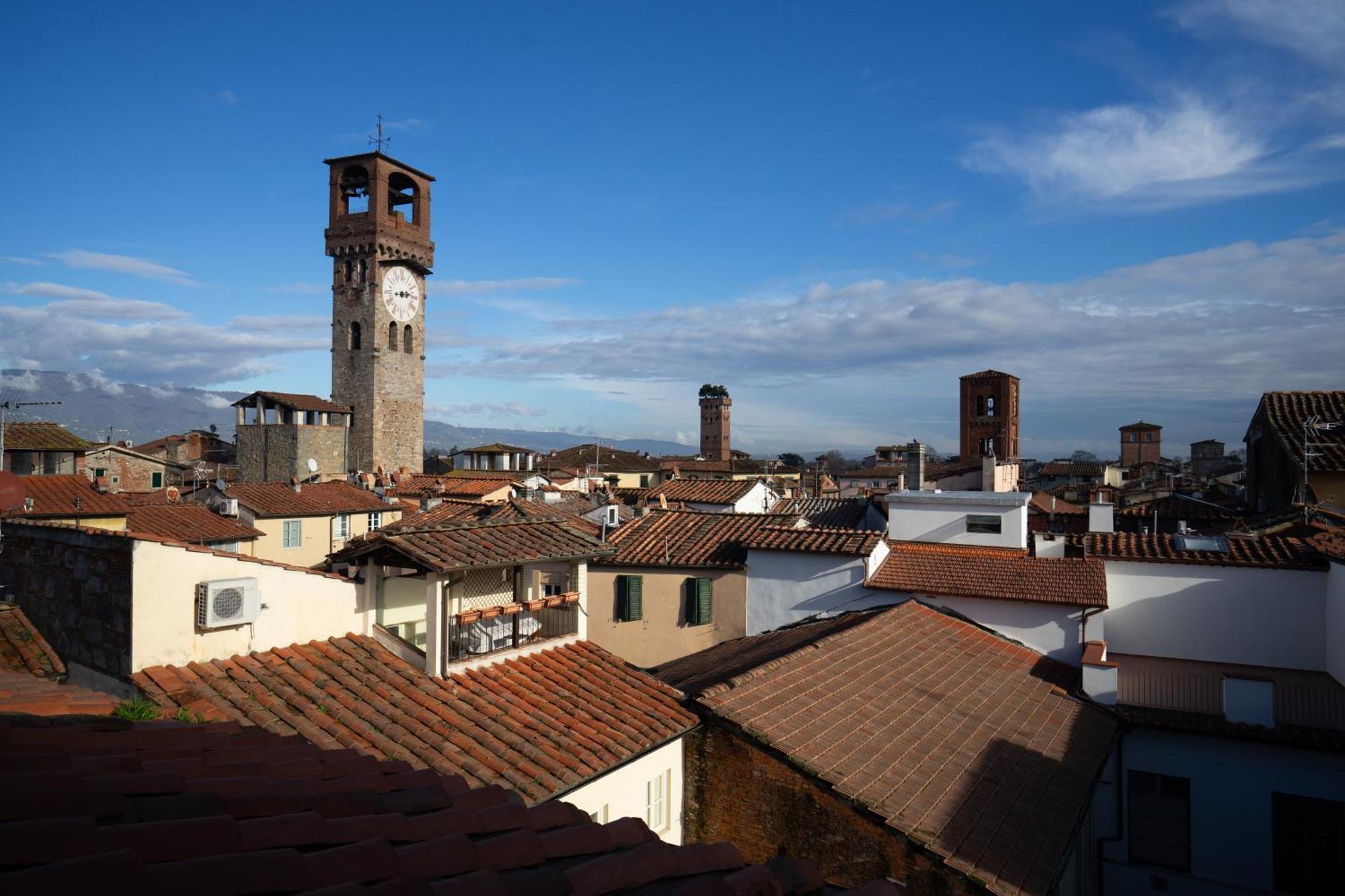 Palazzo Rocchi - Residenza D'Epoca Bed & Breakfast Lucca Bagian luar foto