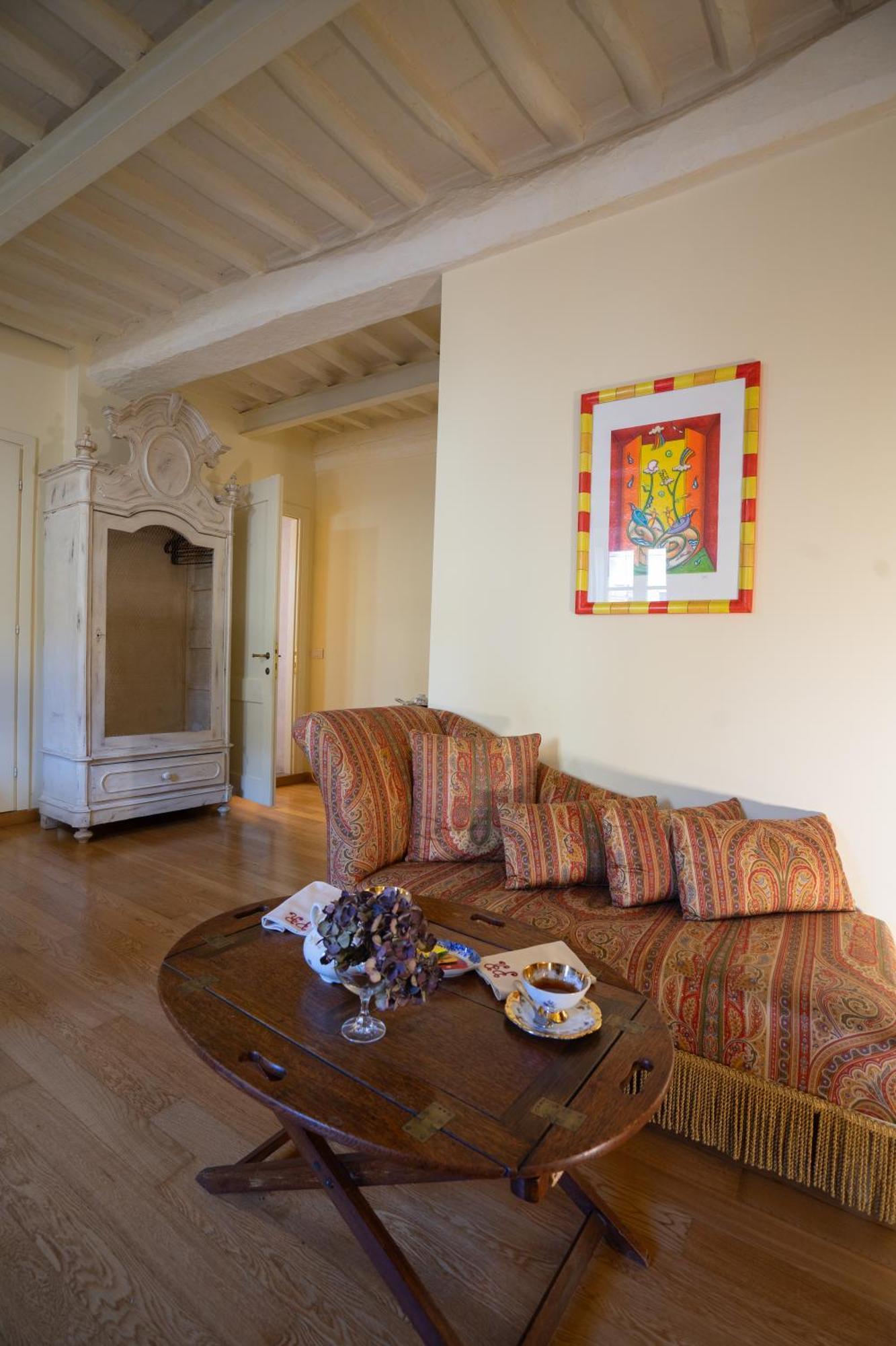 Palazzo Rocchi - Residenza D'Epoca Bed & Breakfast Lucca Bagian luar foto